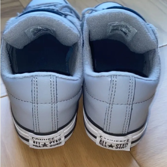 Converse All Star Chuck Taylor Kid Junior Gray Leather Sneakers Size 3 666021C - Picture 10 of 10